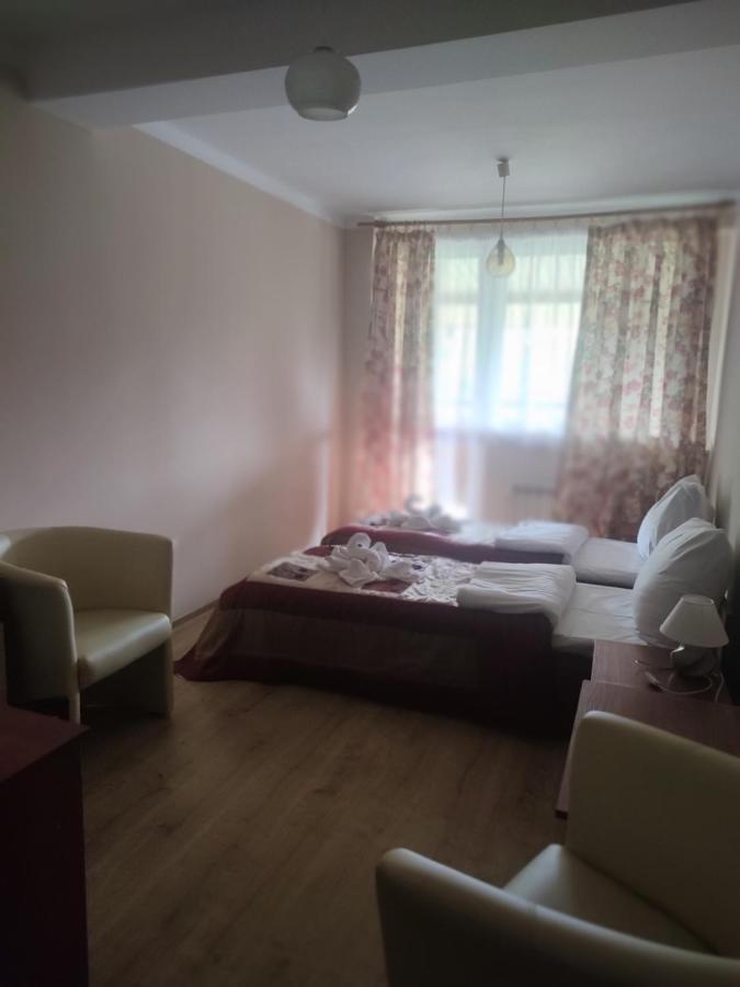 Zajazd U Kmity Postołów Dış mekan fotoğraf